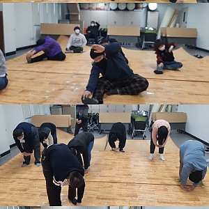 주간보호시설-요가활동
