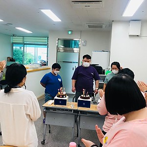 주간보호시설 8월 생일파티