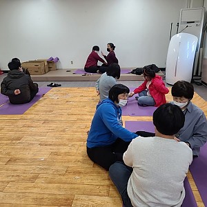 주간보호-요가활동