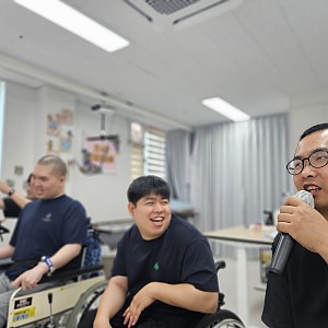 "그냥 가면 안 돼요! 함께 불러요 – 데이드림 노래교실 이야기"